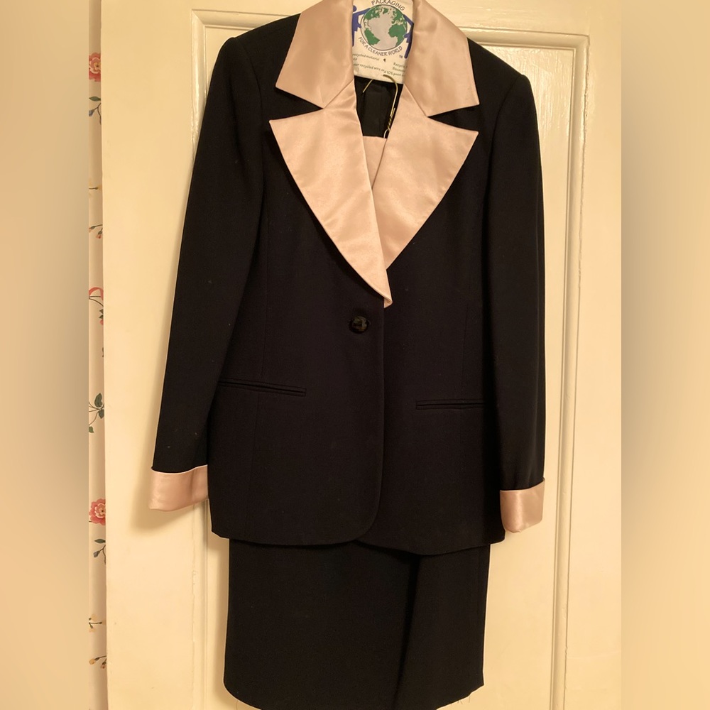 FILENE’S Valerie Stevens— Dark Navy Evening Suit. Elegant! Sz 6